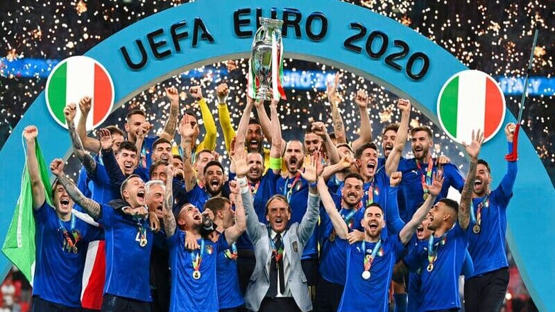 Euro mấy năm một lần? Có mấy đội tham gia? Thông tin cần nắm rõ